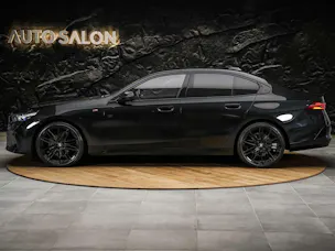 BMW 520i 48V M Sport Steptronic *ICONIC GLOW*Werksgarantie*21" Felgen*Sitzlüftung*