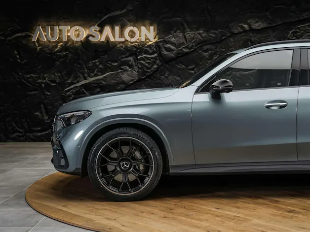 MERCEDES-BENZ GLC 300 d 4Matic AMG Line 9G-Tronic *21" Felgen*Digital Light*AHK*