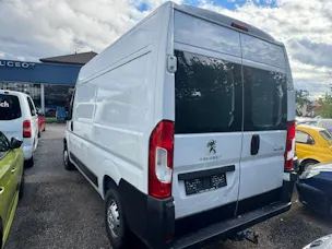 PEUGEOT Boxer 2.2 HDI 335 Premium L2H2