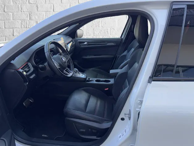 RENAULT Arkana 1.6 E-Tech R.S. Line