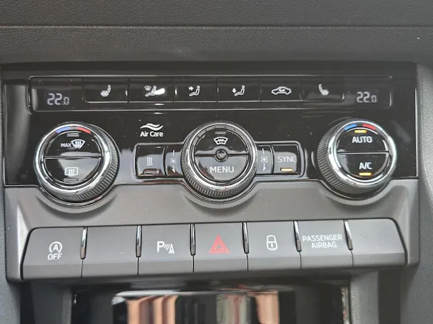 SKODA Karoq 2.0 TSI SportLine 4x4 DSG