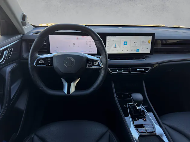 MG HS 1.5 PHEV Luxury