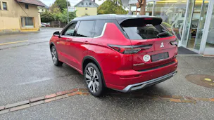 Mitsubishi Outlander PHEV Instyle KMU Helvetia