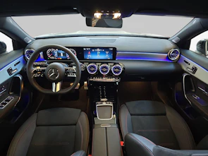 image du véhicule MERCEDES-BENZ A 220 4MATIC AMG Line