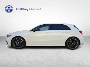 https://vehicle.imgix.net/4515152/f2b6b8ab-4d2d-404c-9950-45a1653ea67d.jpg