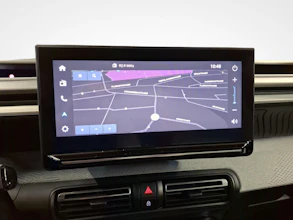 https://vehicle.imgix.net/4515163/135f2b6e-32ff-4835-904f-66c765f1bb21.jpg