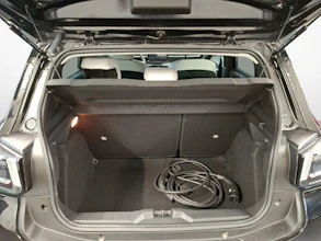 https://vehicle.imgix.net/4515163/39e977df-54ae-46ef-ad4f-ab9371a43b11.jpg