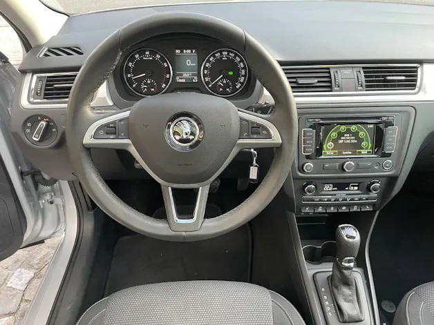 SKODA Rapid Spaceback 1.4 TSI Elegance DSG