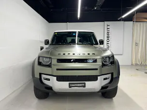 Land Rover Defender 110 2.0 SD4 240 HSE