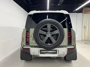 Land Rover Defender 110 2.0 SD4 240 HSE