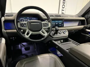 Land Rover Defender 110 2.0 SD4 240 HSE