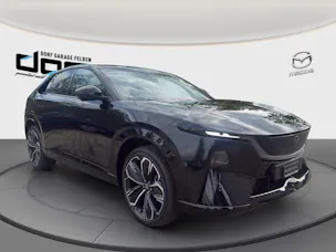 MAZDA CX-6e Takumi