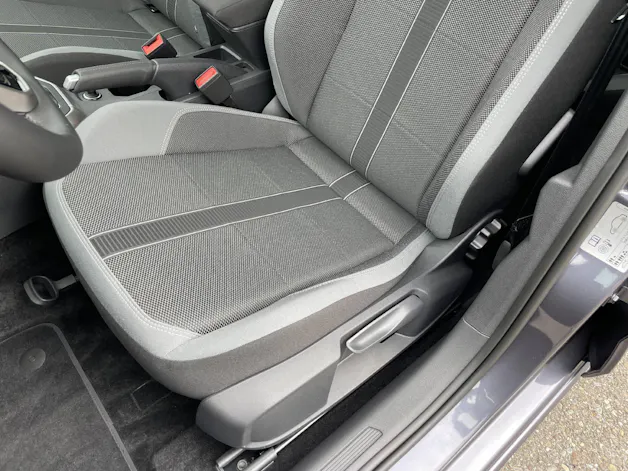 VW Polo 1.0 TSI 115 Style DSG*Rückfahrkamera*Pano-Schiebedach*Navigation*Keyless