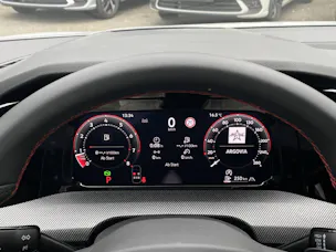 VW Golf VIII 2.0 TSI GTI Clubsport DSG*Rückfahrkamera*Navi*Harman Kardon*Head-Up*DCC*