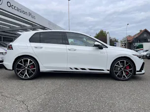 VW Golf VIII 2.0 TSI GTI Clubsport DSG*Rückfahrkamera*Navi*Harman Kardon*Head-Up*DCC*