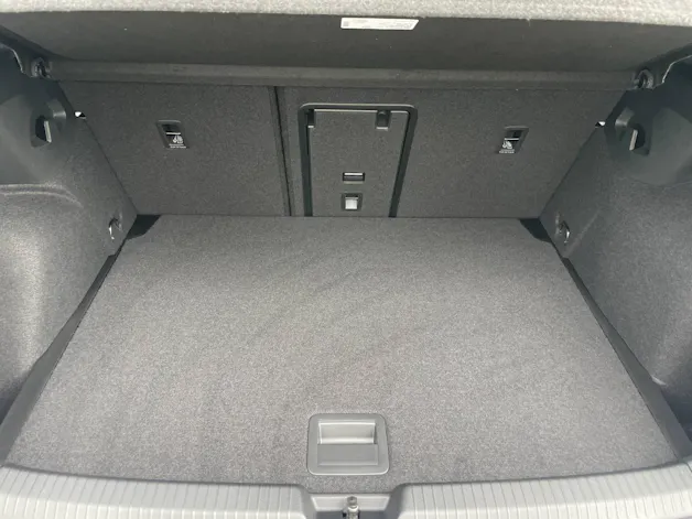 VW Golf VIII 2.0 TSI GTI Clubsport DSG*Rückfahrkamera*Navi*Harman Kardon*Head-Up*DCC*