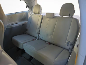 Fahrzeugbild TOYOTA Sienna 3.5 V6 AWD