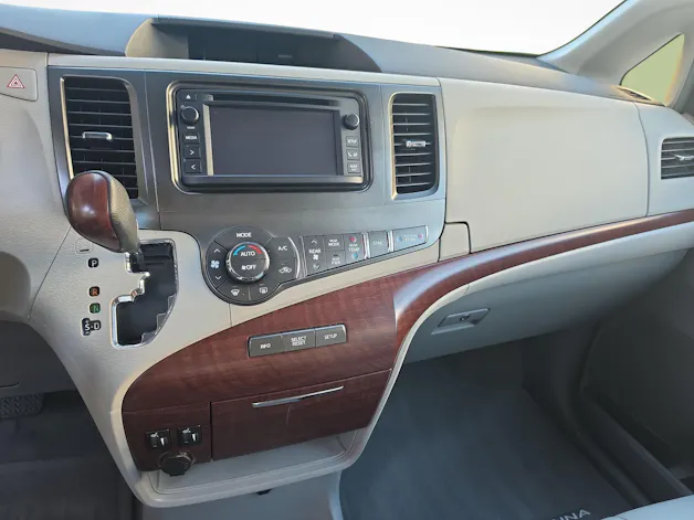 Toyota Sienna 3.5 V6 AWD