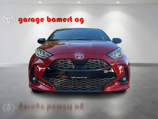 Toyota Yaris 1.5 VVT-i HSD GR Sport