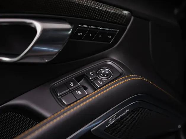 PORSCHE 911 Turbo S Exclusive Series