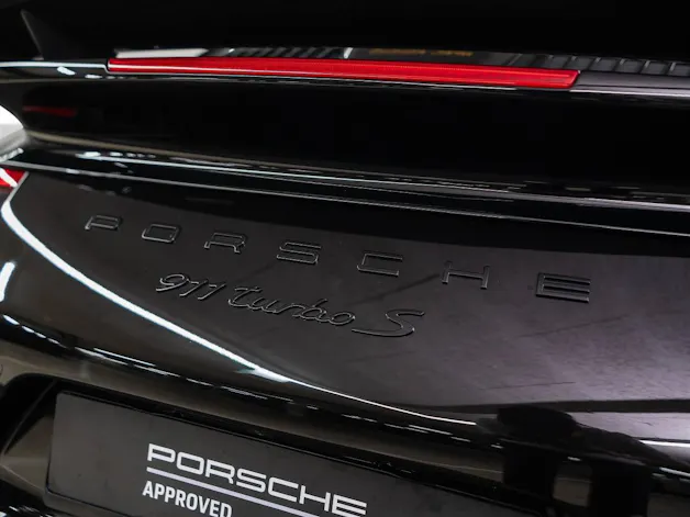 PORSCHE 911 Turbo S Exclusive Series