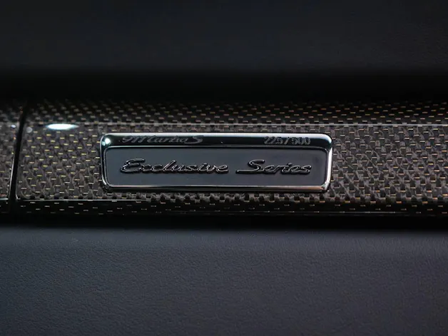 PORSCHE 911 Turbo S Exclusive Series