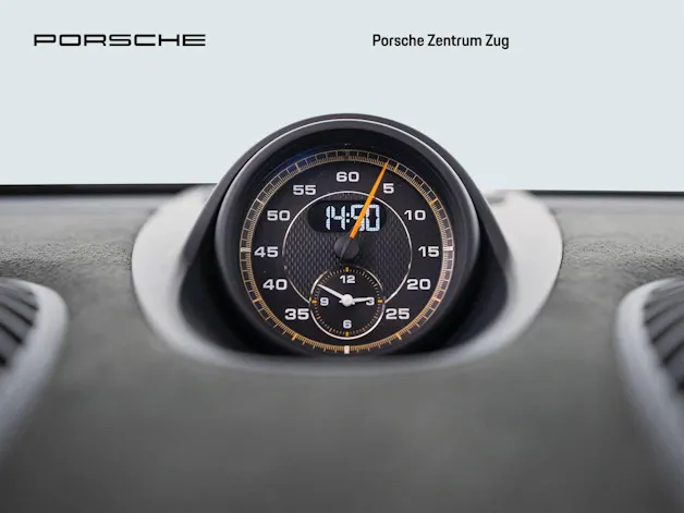 PORSCHE 718 Spyder RS