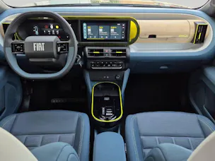FIAT Grande Panda 1.2 Hybrid La Prima
