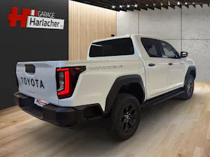 Toyota Hilux Double Cab.-Pick-up 2.8 D-4D MHEV 204 Invincible