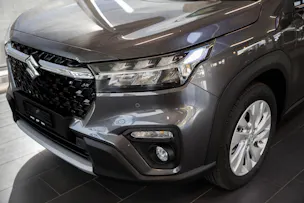 Suzuki S-Cross 1.4 T Piz Sulai Hybrid 4x4 inkl. Winterräder