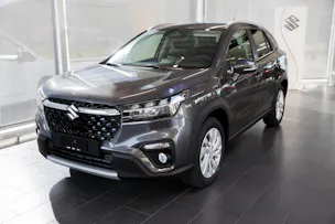 Suzuki S-Cross 1.4 T Piz Sulai Hybrid 4x4 inkl. Winterräder