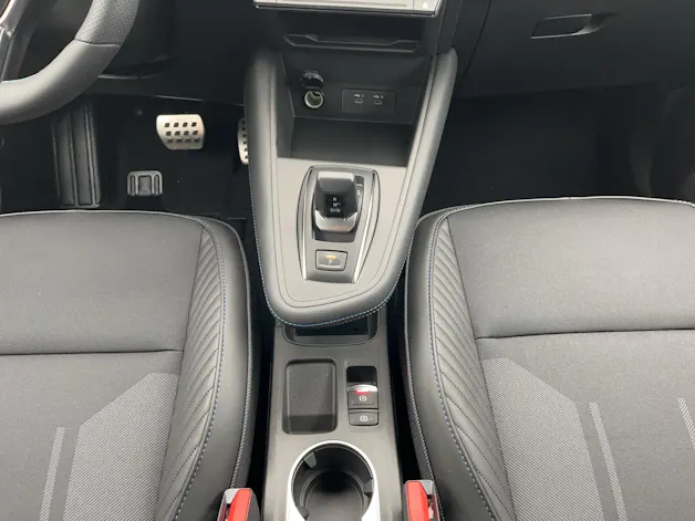 RENAULT Captur 1.8 E-Tech esprit Alpine