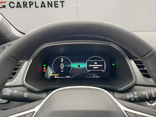 RENAULT Captur 1.8 E-Tech techno