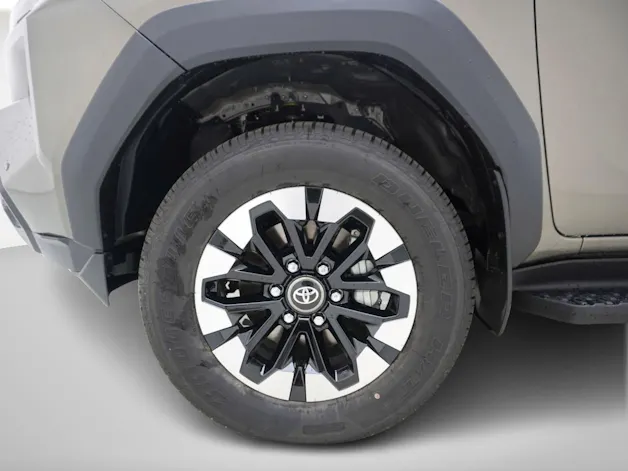 Toyota Hilux Double Cab.-Pick-up 2.8 D-4D MHEV 204 Style