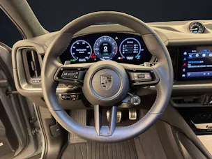 PORSCHE Cayenne Turbo E-Hybrid