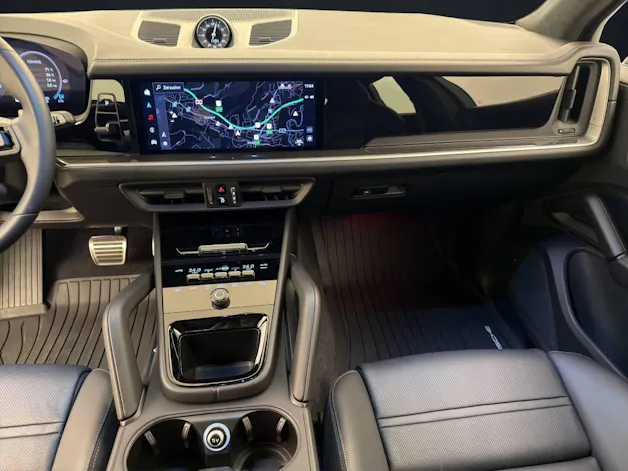 PORSCHE Cayenne Turbo E-Hybrid