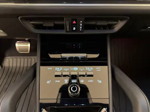 PORSCHE Cayenne Turbo E-Hybrid