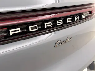 PORSCHE Cayenne Turbo E-Hybrid