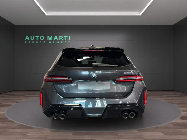 BMW M5 xDrive Touring