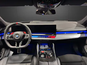 BMW M5 xDrive Touring