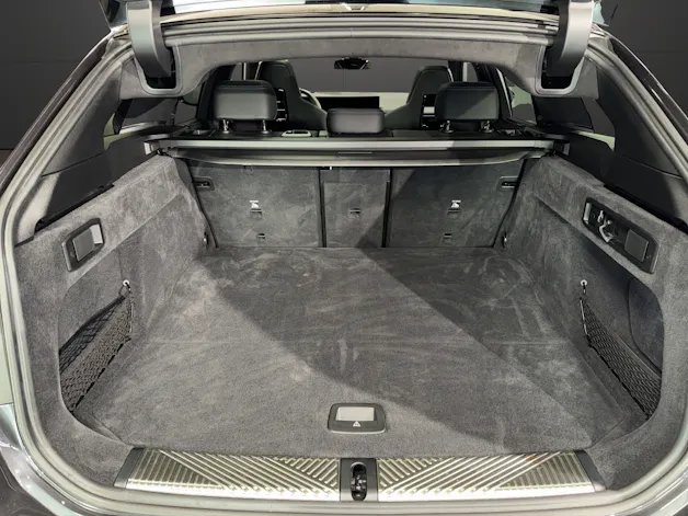BMW M5 xDrive Touring