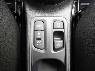 Toyota Aygo X 1.5 VVT-i HSD Style