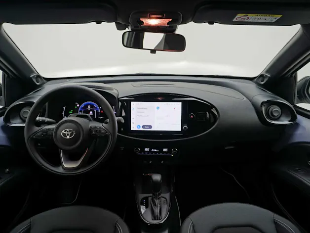 Toyota Aygo X 1.5 VVT-i HSD Style
