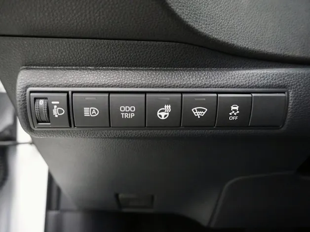 Toyota Corolla 2.0 HSD Trend +