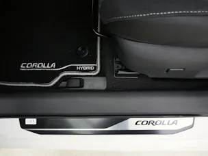 Toyota Corolla 2.0 HSD Trend +