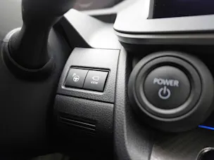 Toyota Prius 2.0 Plug-In-Hybrid Premium