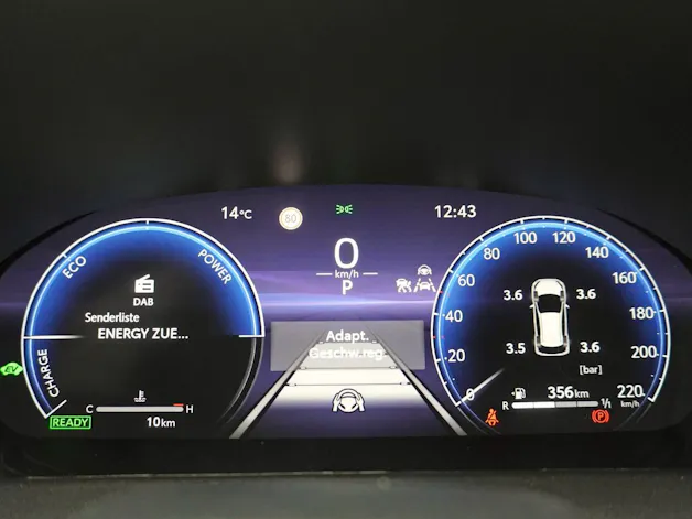 Toyota Yaris 1.5 VVT-i HSD GR Sport
