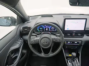 Toyota Yaris 1.5 VVT-i HSD Premium