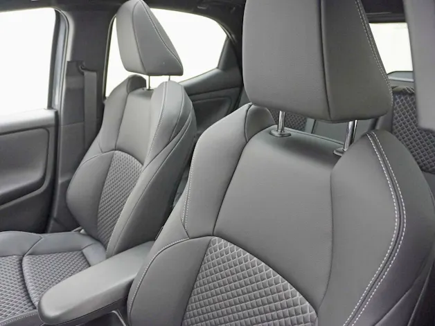 Toyota Yaris 1.5 VVT-i HSD Premium