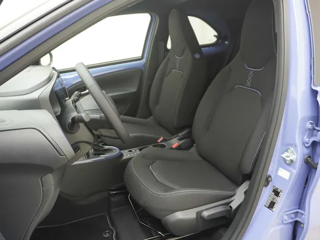 Toyota Aygo X 1.5 VVT-i HSD Trend